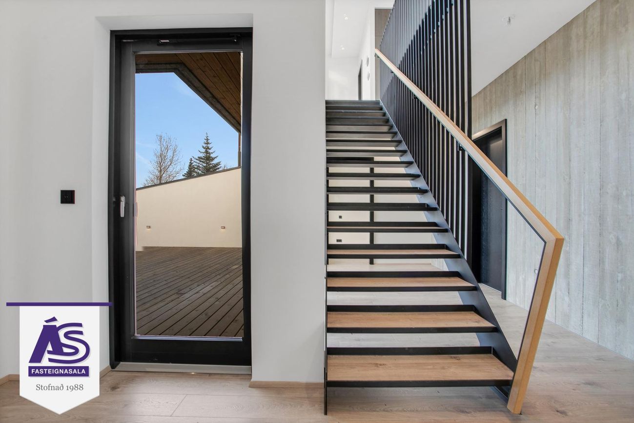 Hjallabraut 45B - 0103, 220 Hafnarfjörður