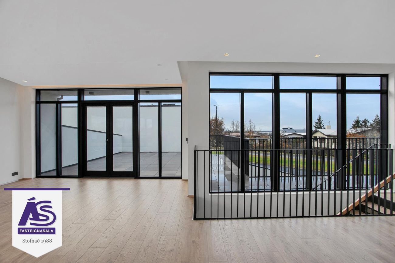 Hjallabraut 45B - 0103, 220 Hafnarfjörður