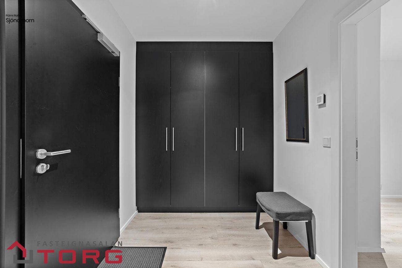 Naustavör 9 - 0105, 200 Kópavogur