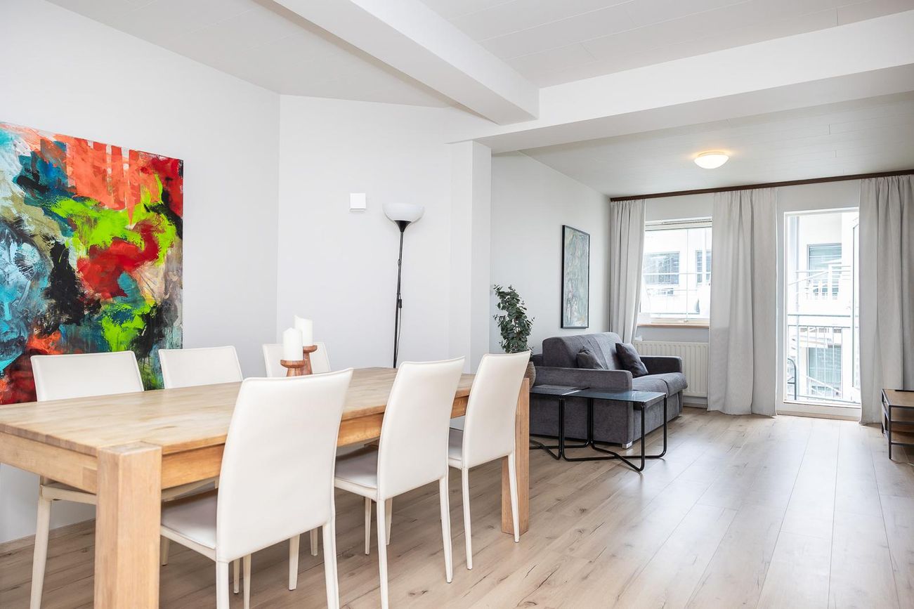 Hafnarstræti 100, 600 Akureyri