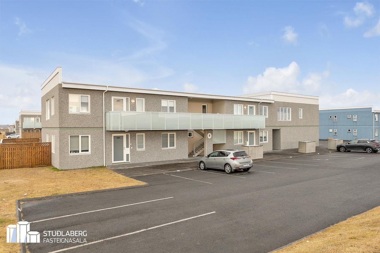 Engjadalur 8, 260 Reykjanesbær