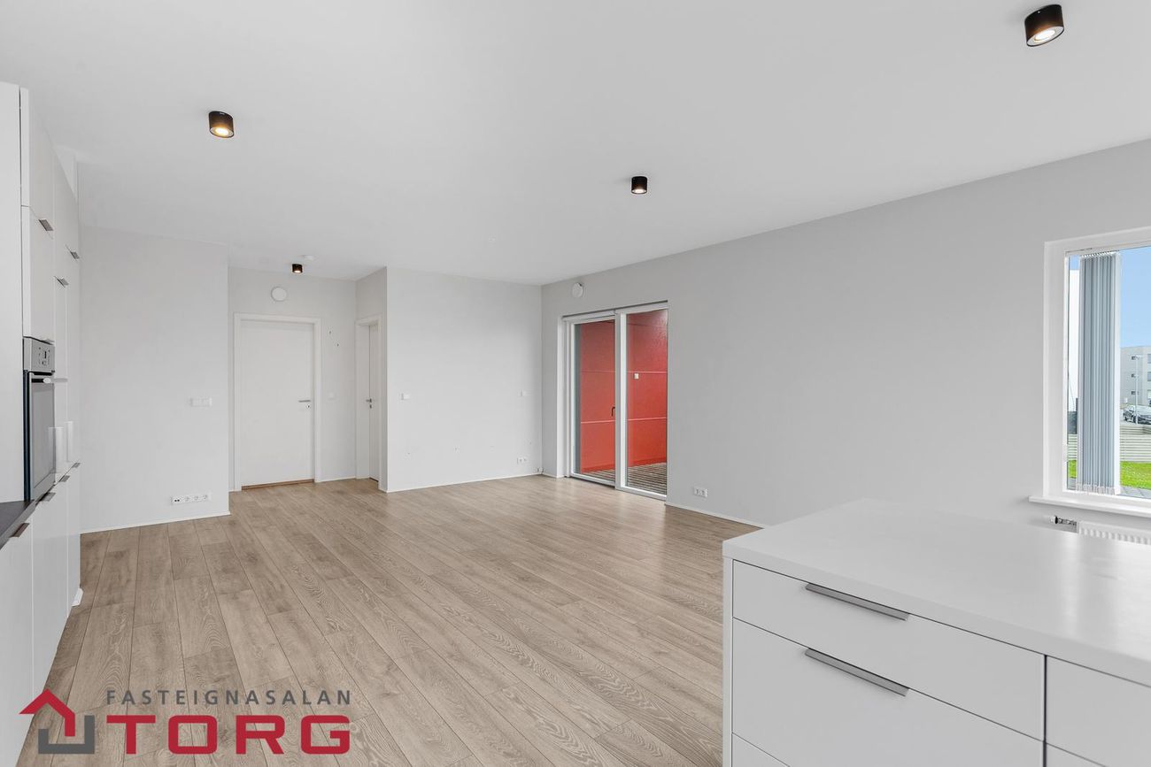 Holtsvegur 13, 210 Garðabær