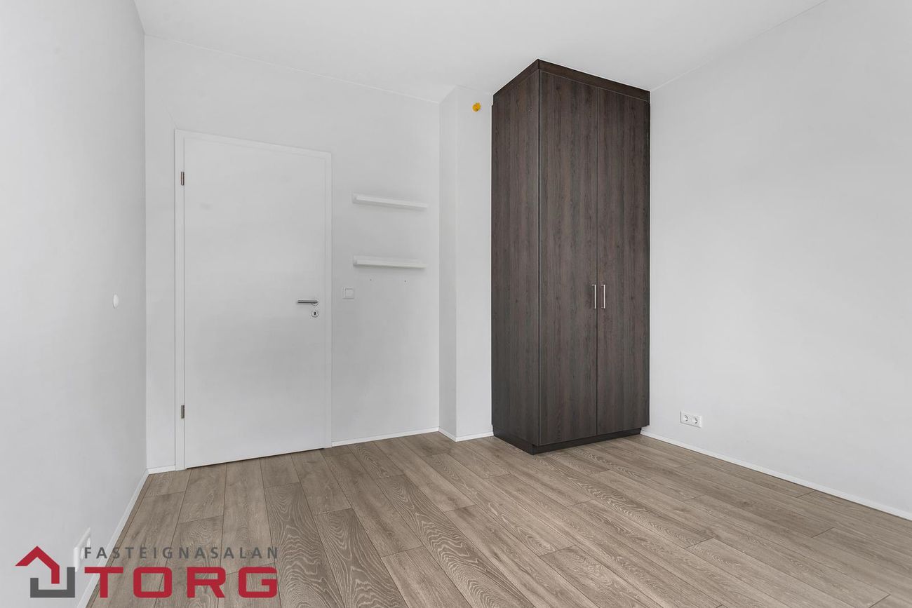 Holtsvegur 13, 210 Garðabær