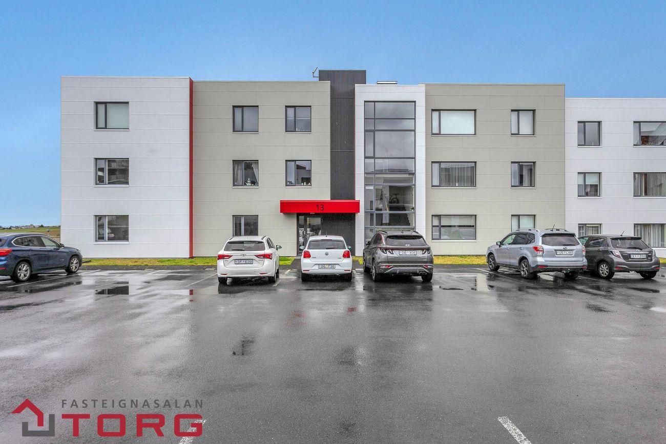 Holtsvegur 13, 210 Garðabær