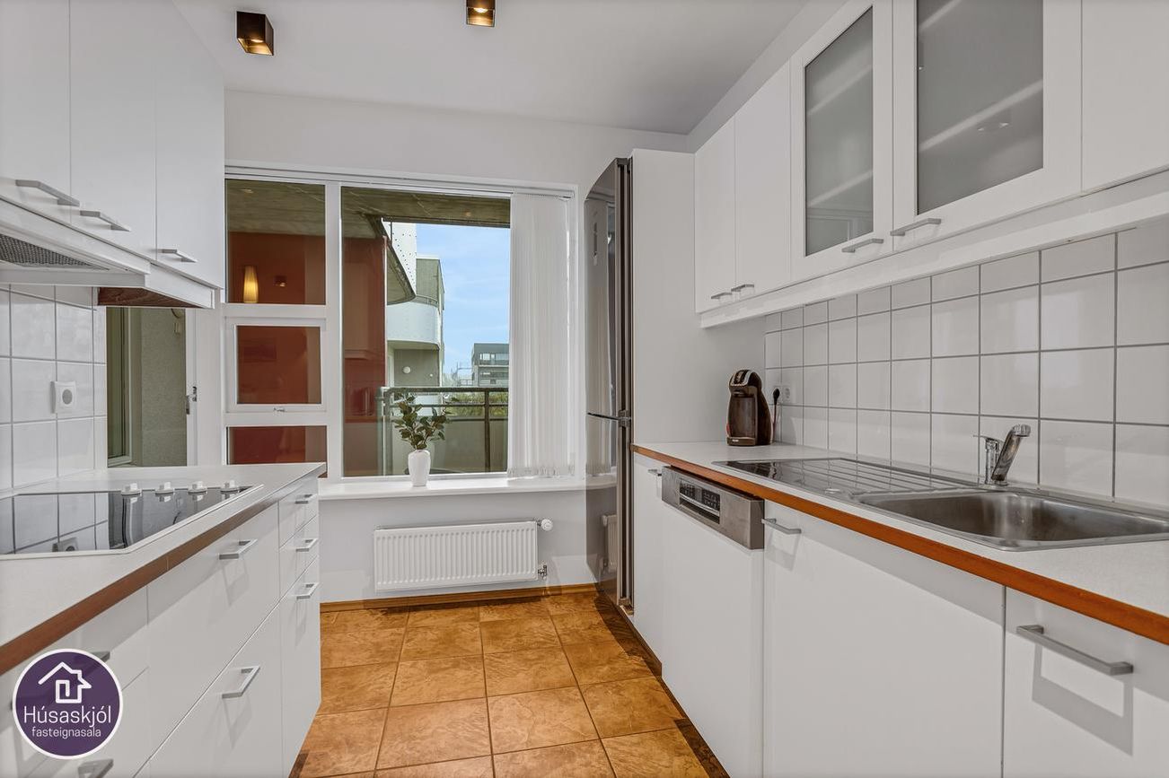 Kristnibraut 77 - 0301, 113 Reykjavík