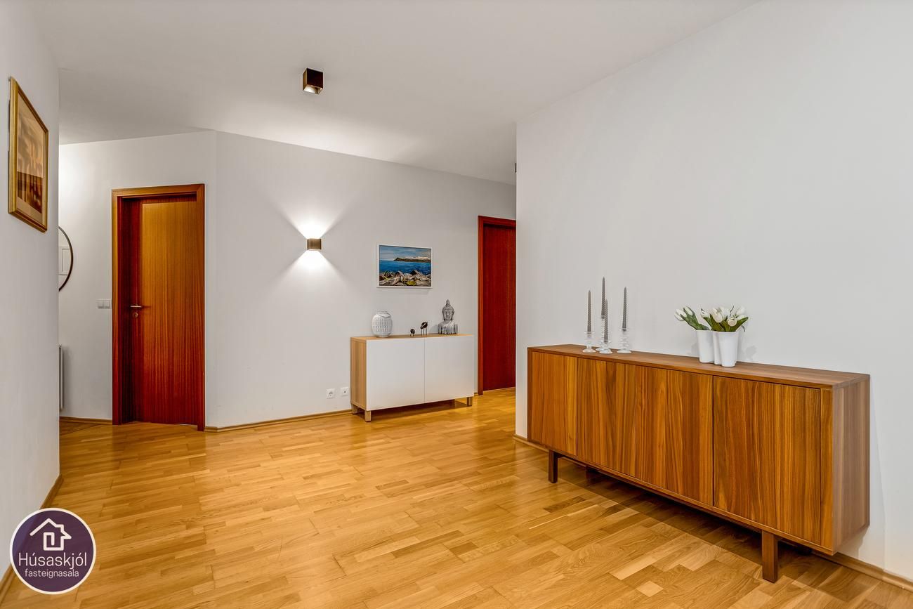 Kristnibraut 77 - 0301, 113 Reykjavík