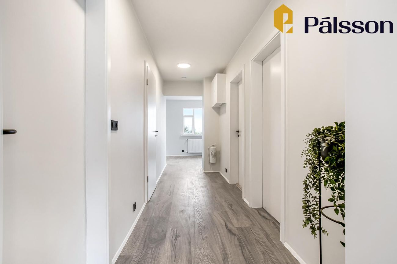 Ásbúðartröð 17, 220 Hafnarfjörður