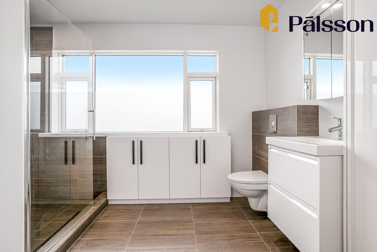 Ásbúðartröð 17, 220 Hafnarfjörður