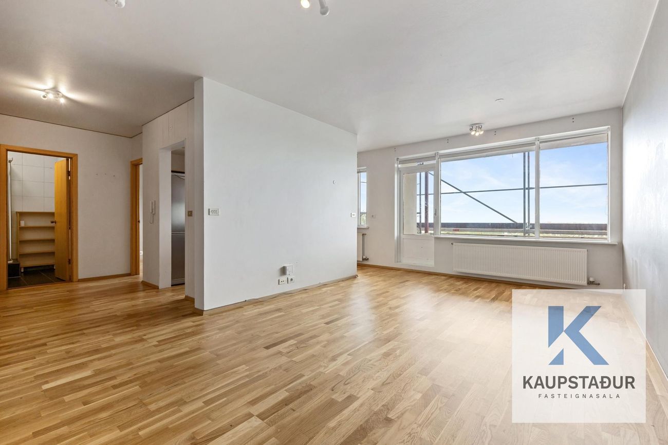 Dúfnahólar 4, 111 Reykjavík