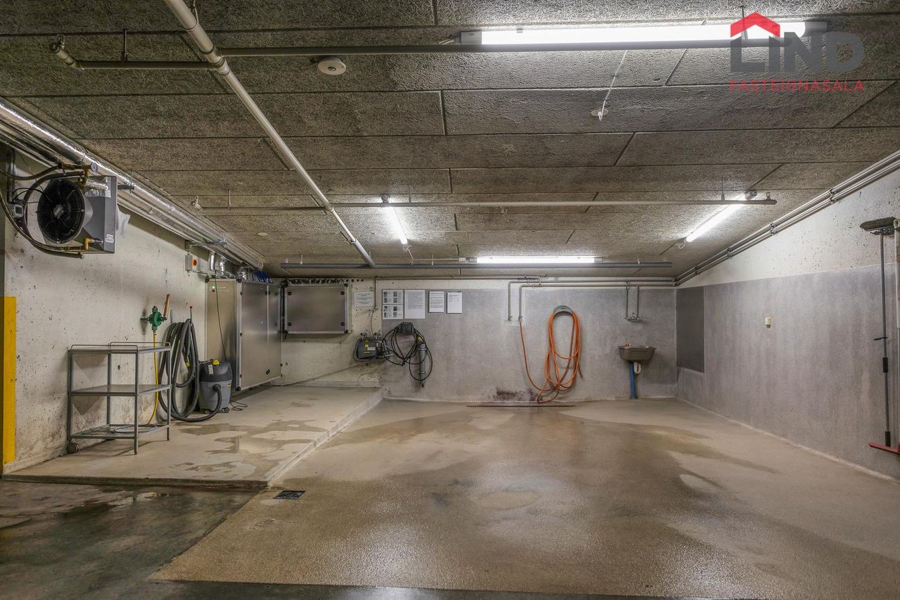 Lundur 4, 200 Kópavogur