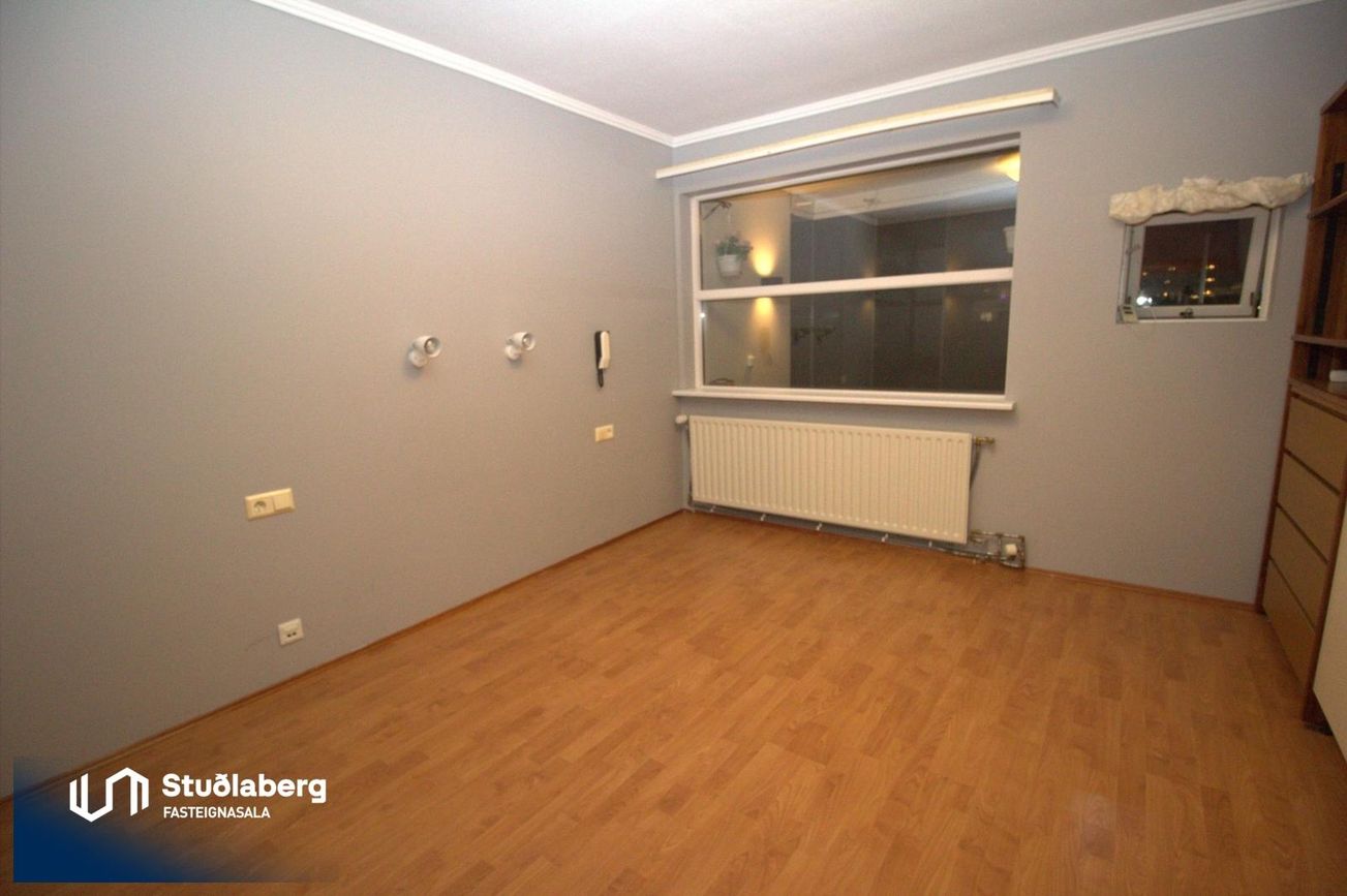 Vallarbraut 6 - 0104, 260 Reykjanesbær