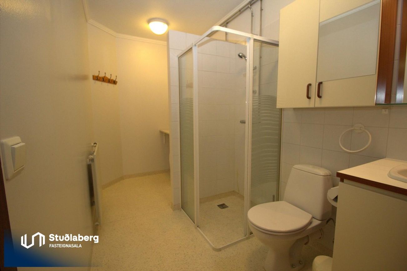 Vallarbraut 6 - 0104, 260 Reykjanesbær