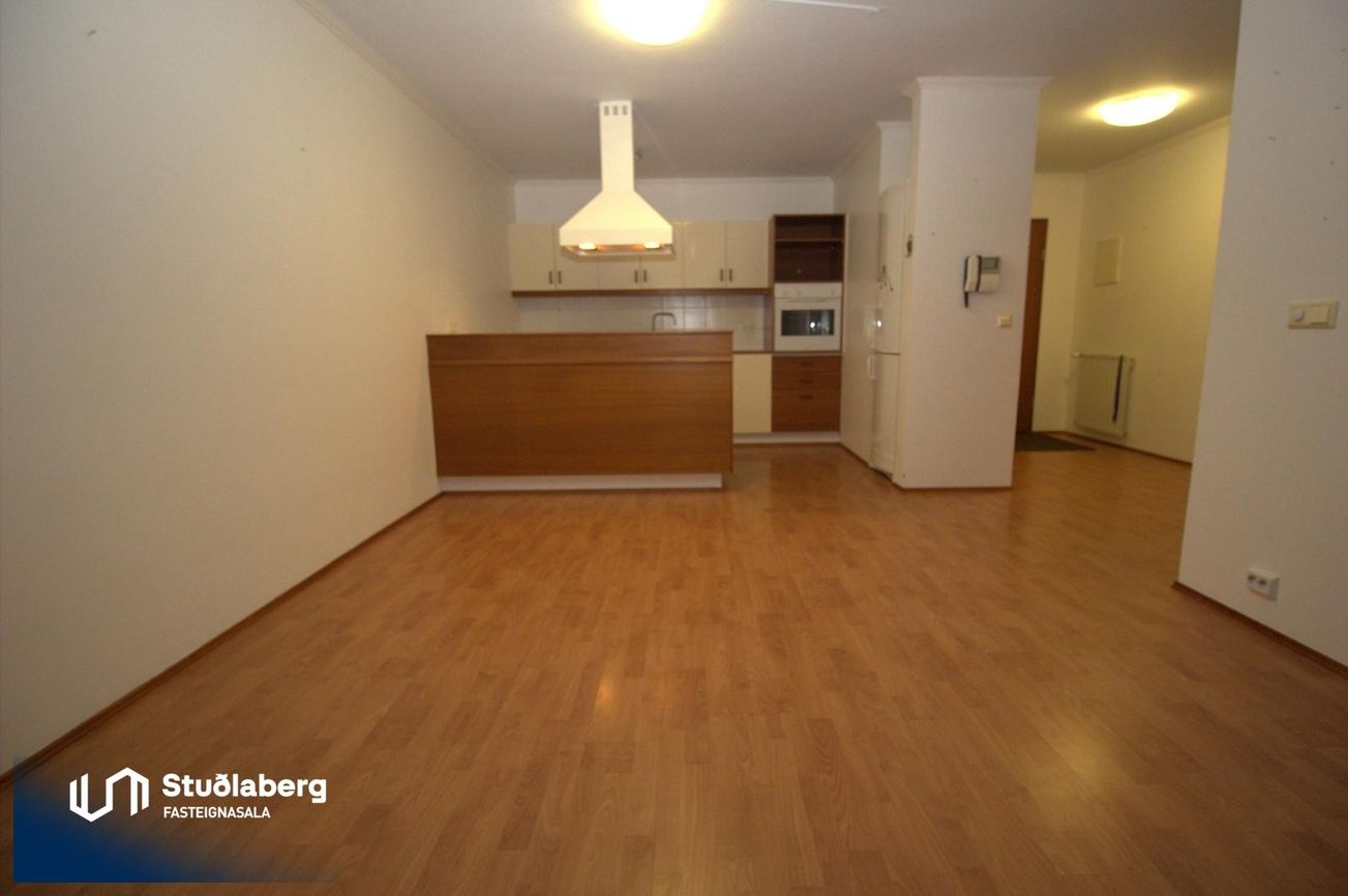 Vallarbraut 6 - 0104, 260 Reykjanesbær