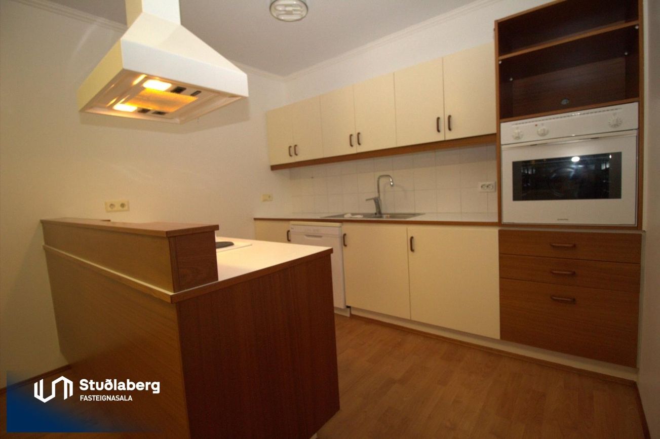 Vallarbraut 6 - 0104, 260 Reykjanesbær