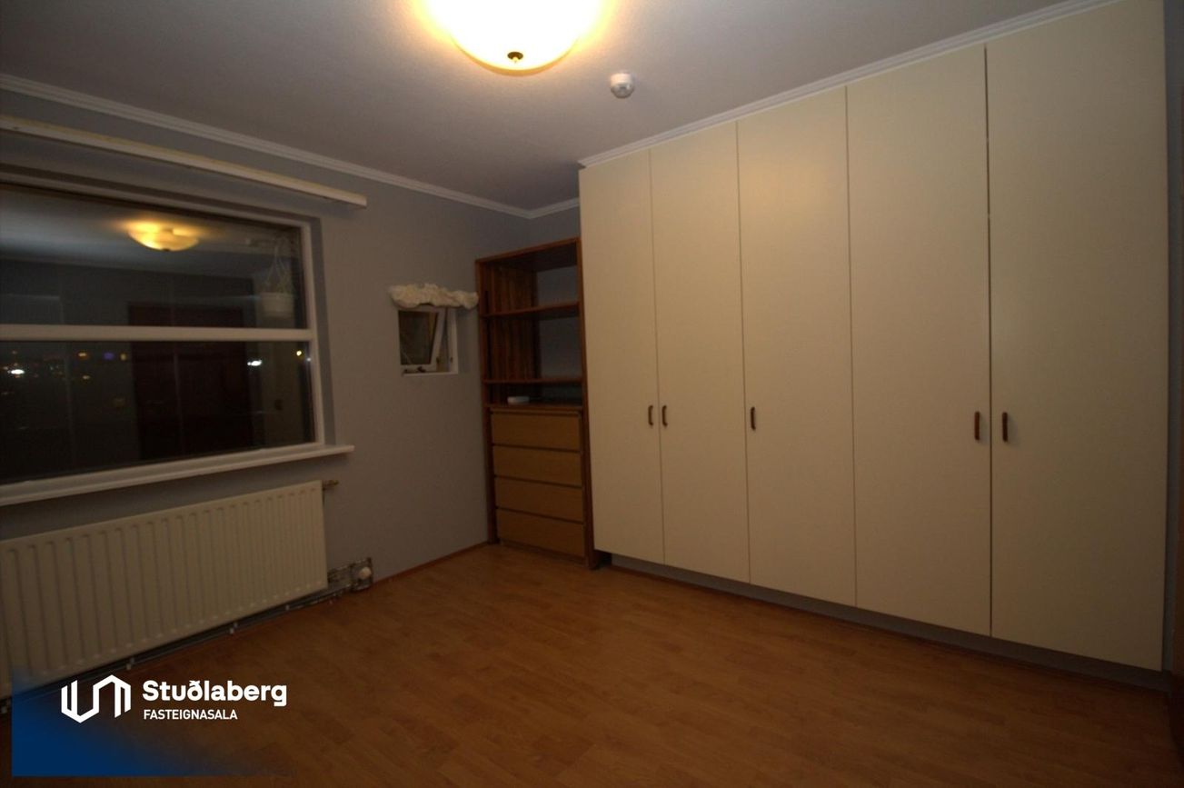 Vallarbraut 6 - 0104, 260 Reykjanesbær