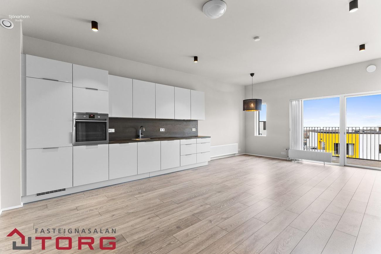 Holtsvegur 9 - 0408, 210 Garðabær