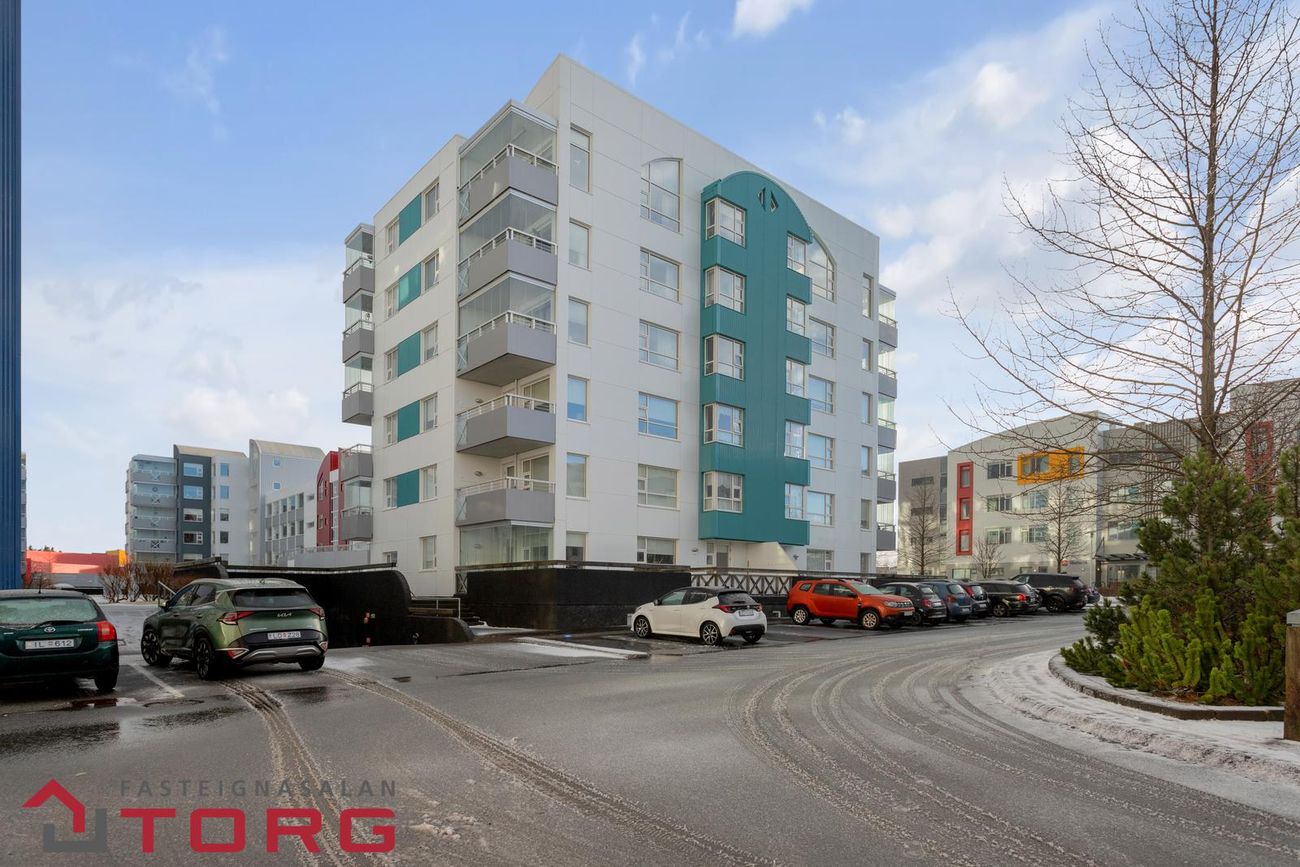 Strikið 8, 210 Garðabær