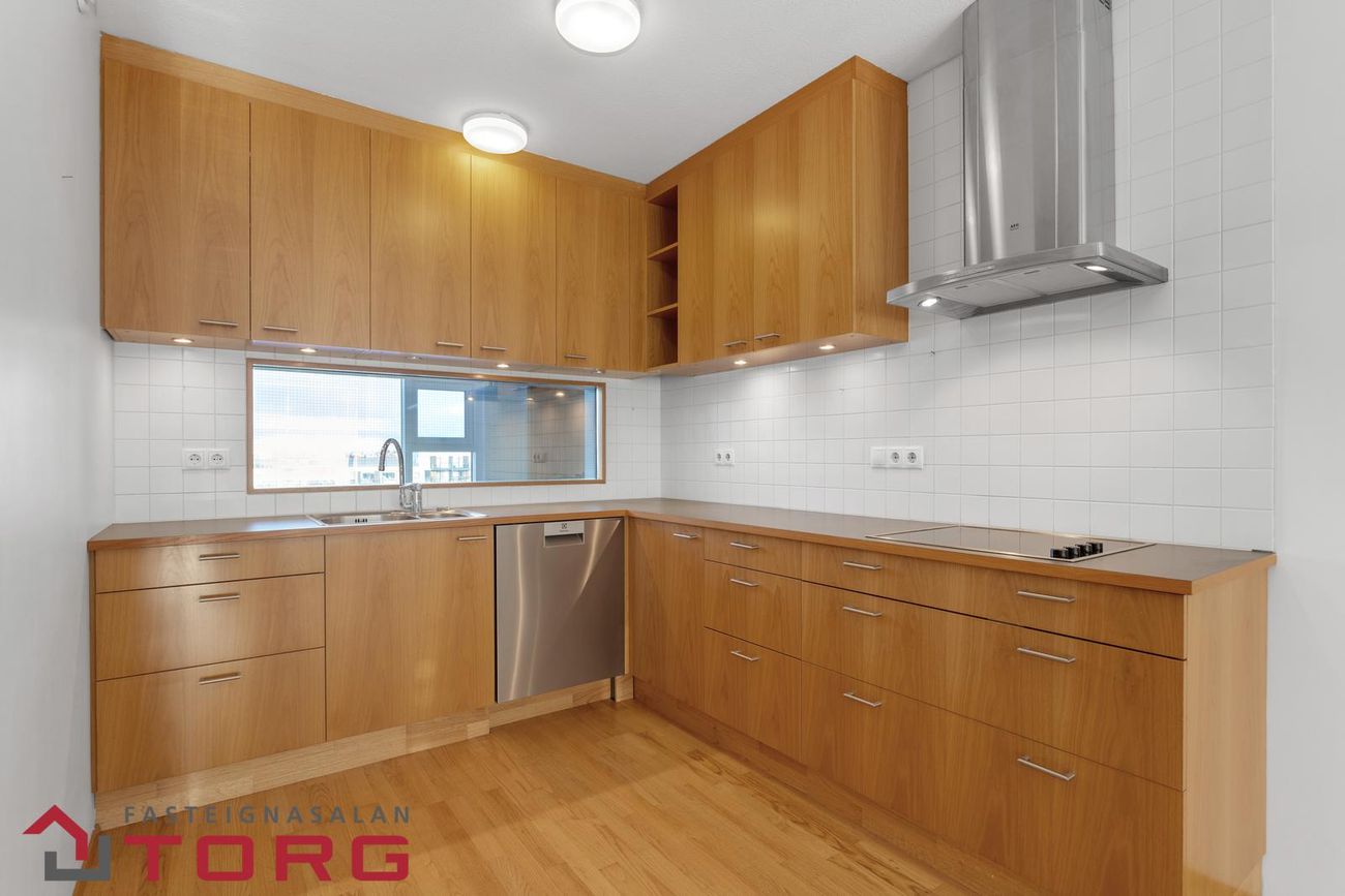 Strikið 8, 210 Garðabær