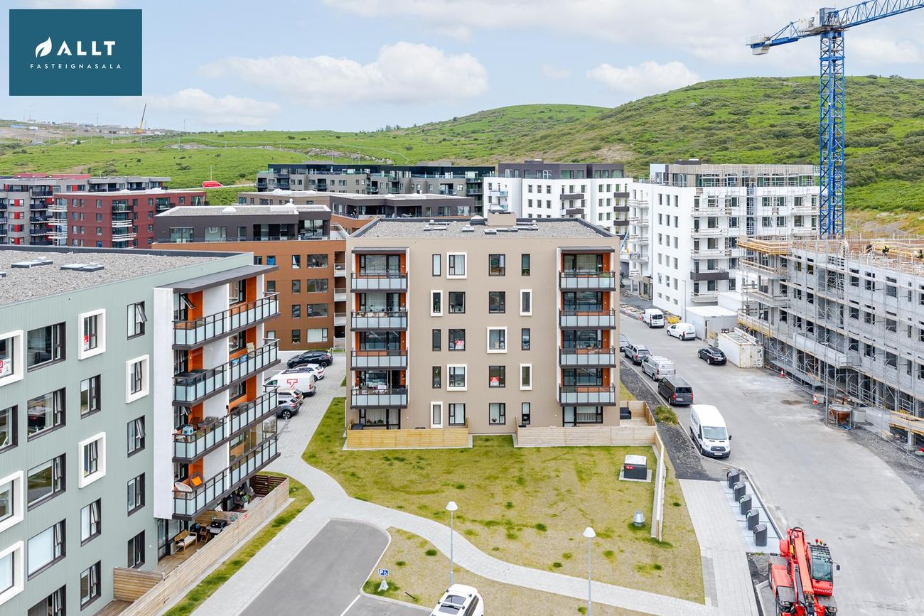 Hringhamar 35, 221 Hafnarfjörður