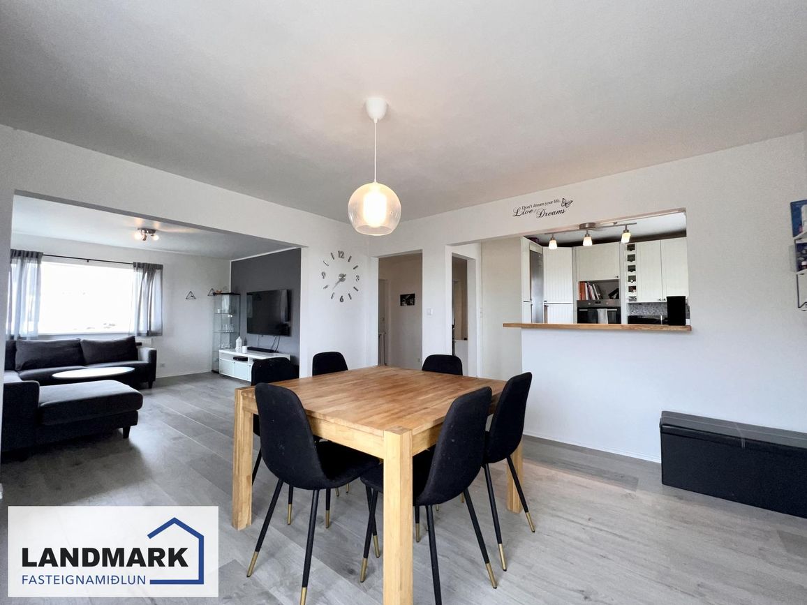 Hólabraut 31 - 0101, 545 Sveitarfélagið Skagaströnd