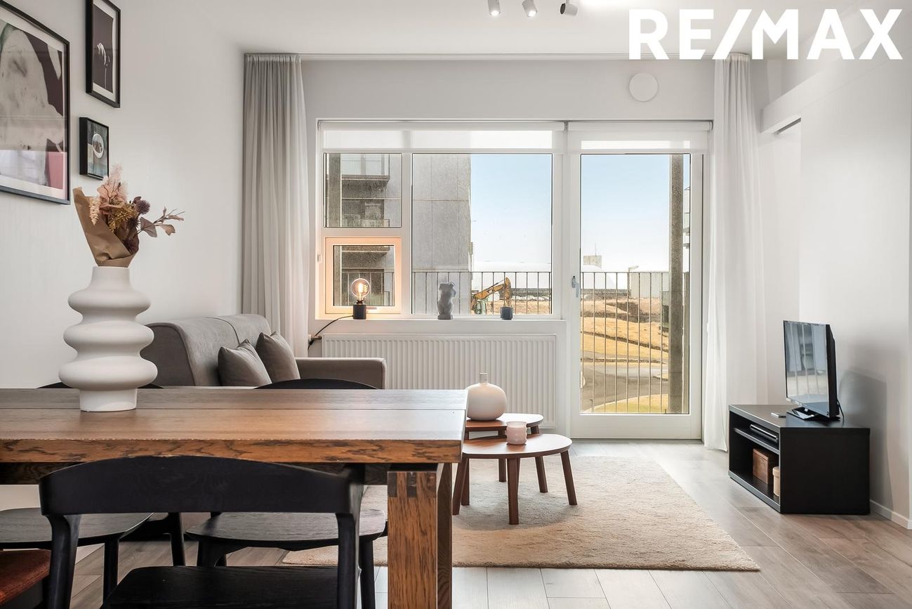 Jöfursbás 11A, 112 Reykjavík