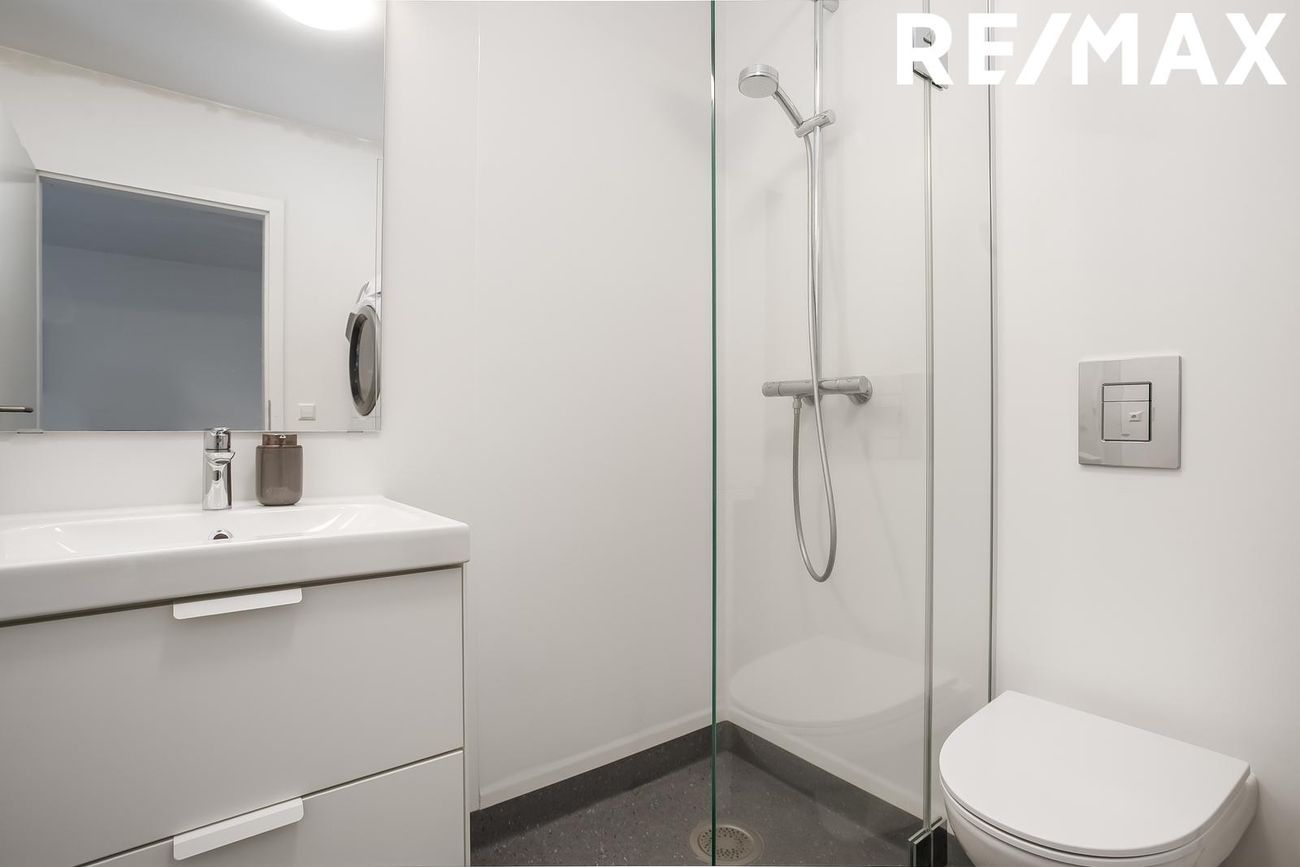 Jöfursbás 11A, 112 Reykjavík