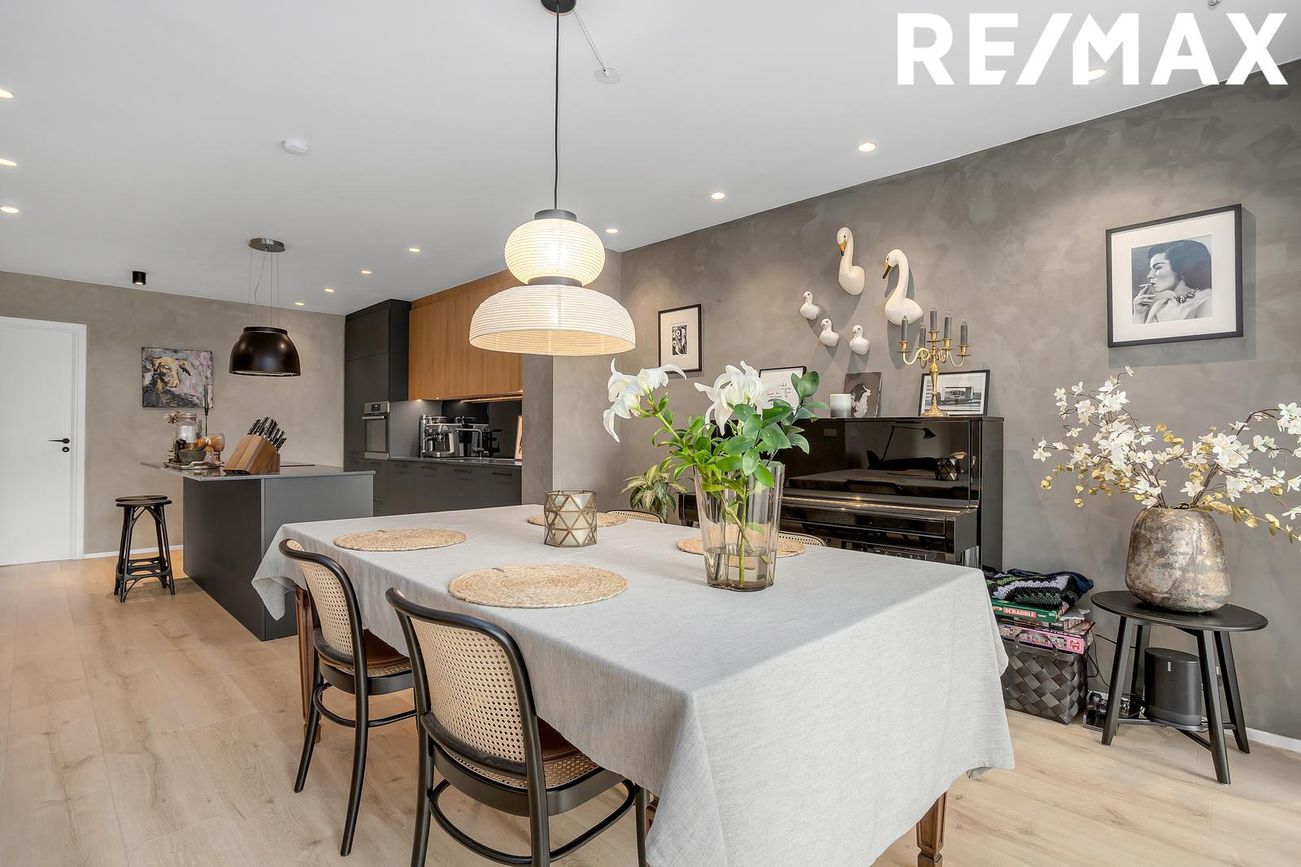 Hverfisgata 92A, 101 Reykjavík