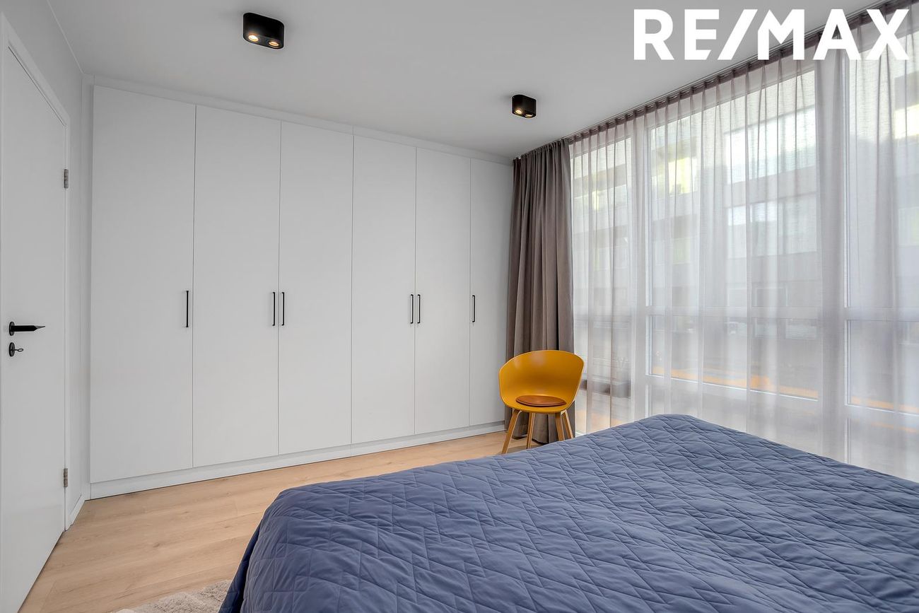 Hverfisgata 92A, 101 Reykjavík