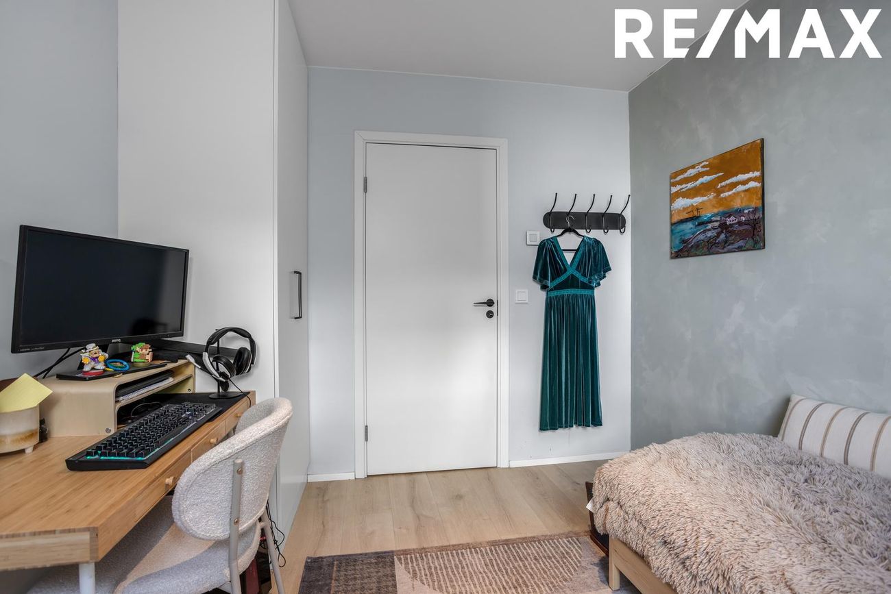 Hverfisgata 92A, 101 Reykjavík