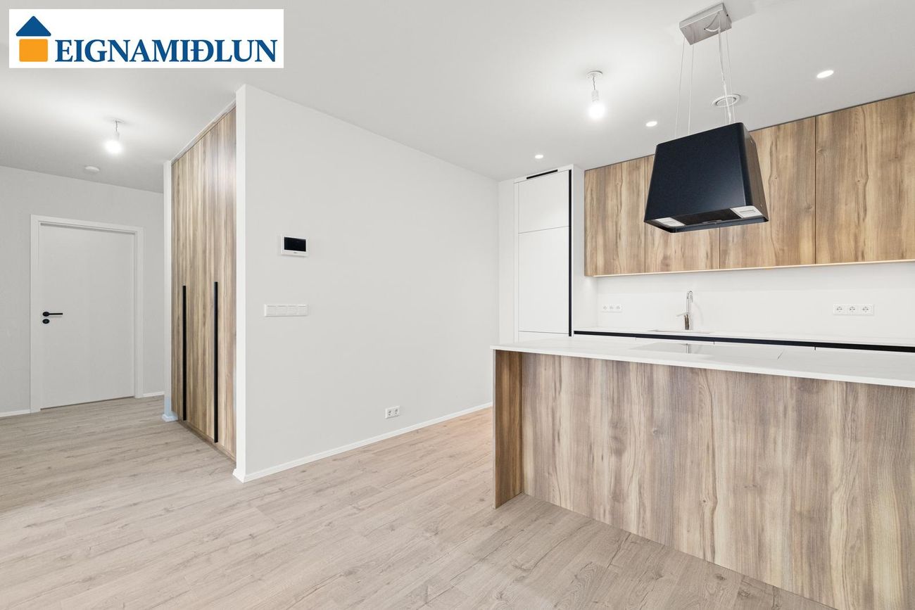 Skólatröð 8 - 0316, 200 Kópavogur