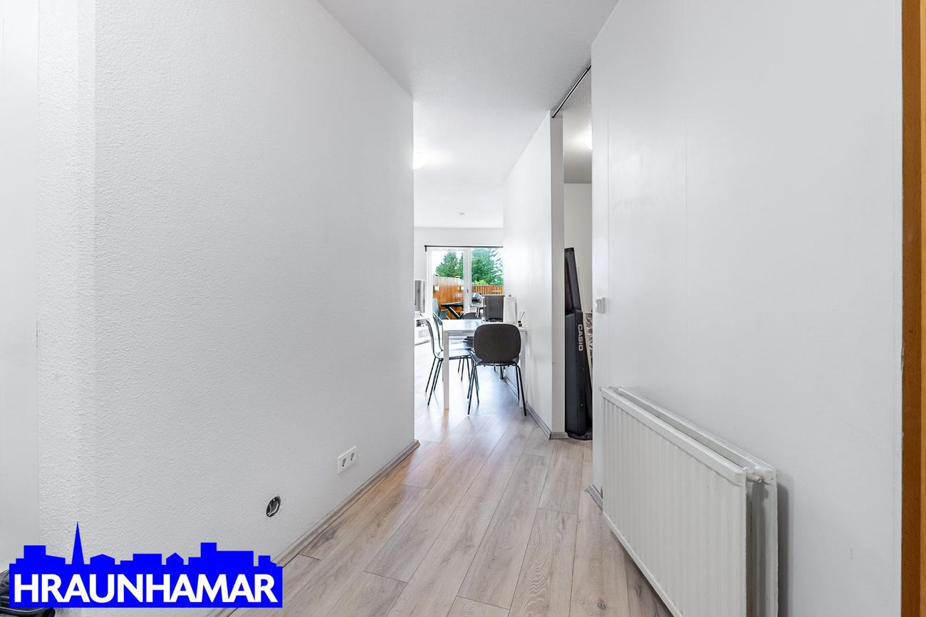 Hvammabraut 12, 220 Hafnarfjörður