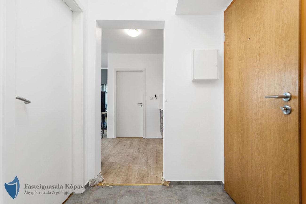 Þverbrekka 2 - 0102, 200 Kópavogur