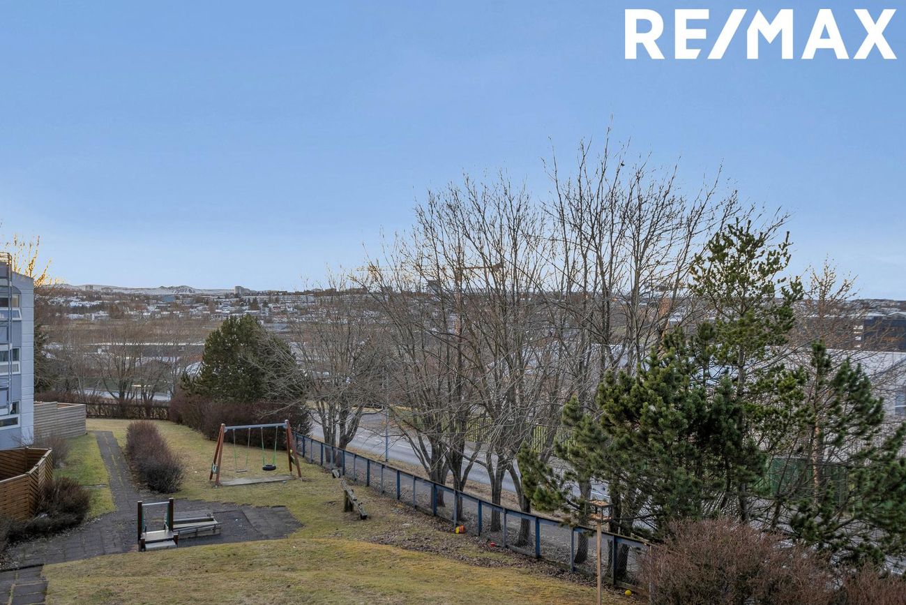 Hlíðarhjalli 69, 200 Kópavogur