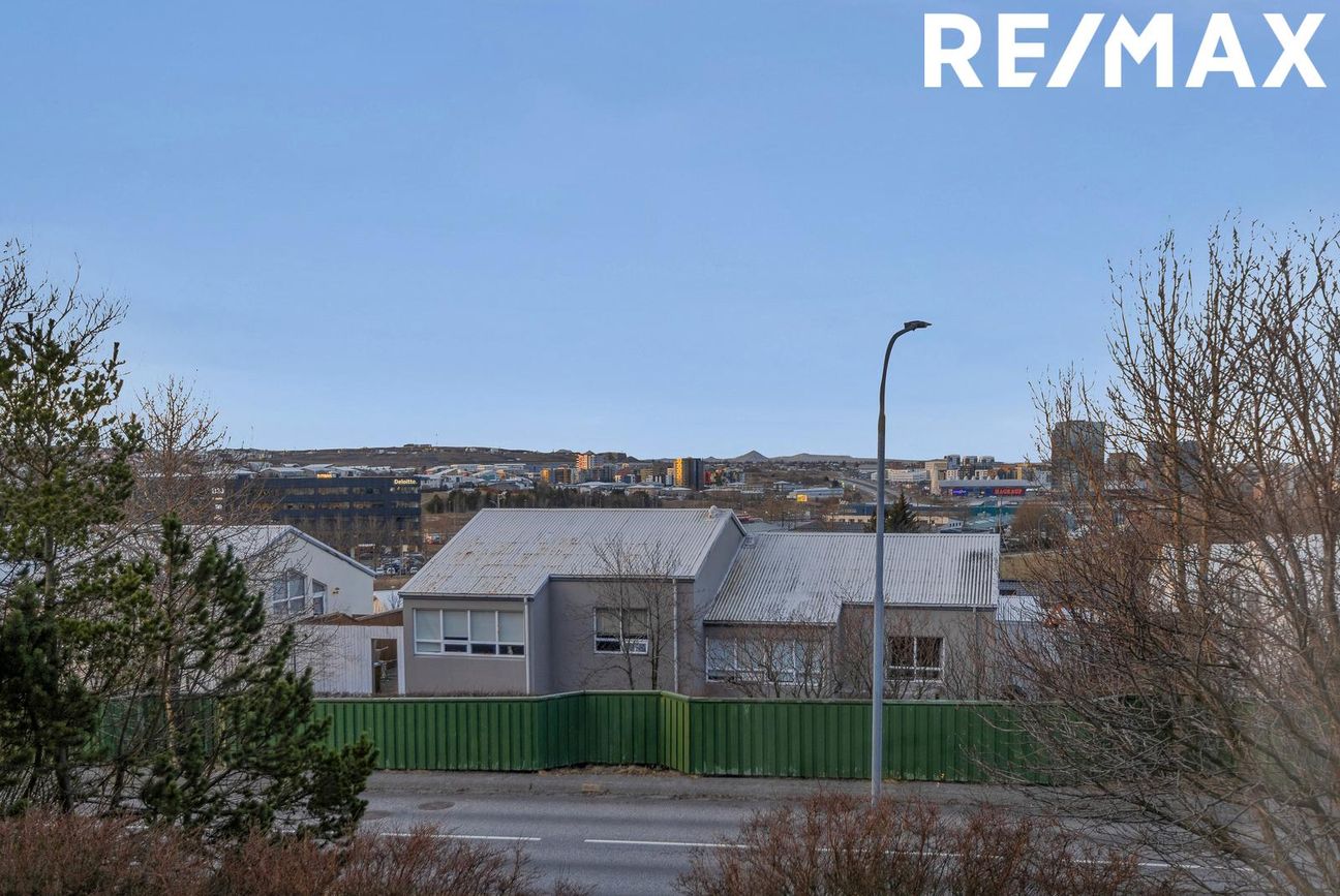 Hlíðarhjalli 69, 200 Kópavogur