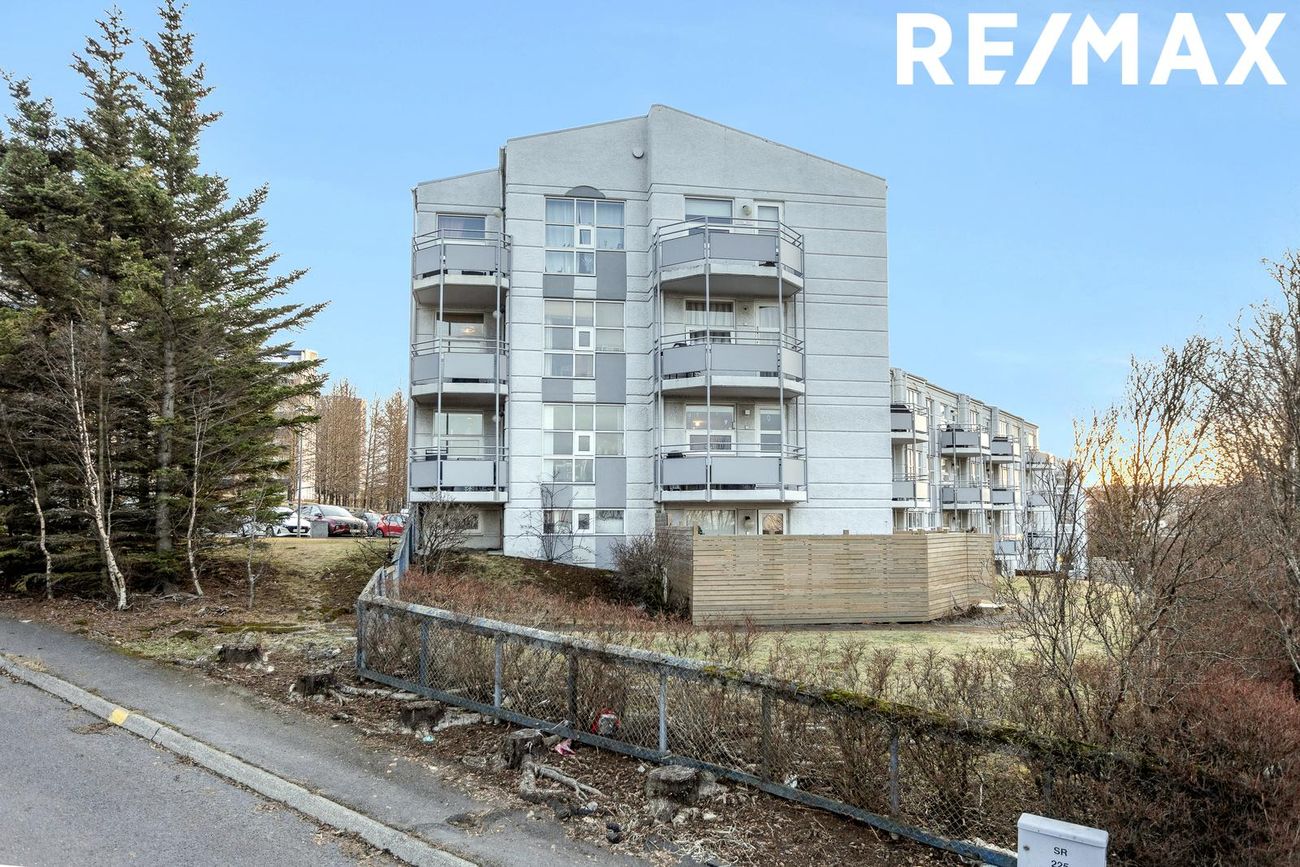 Hlíðarhjalli 69, 200 Kópavogur