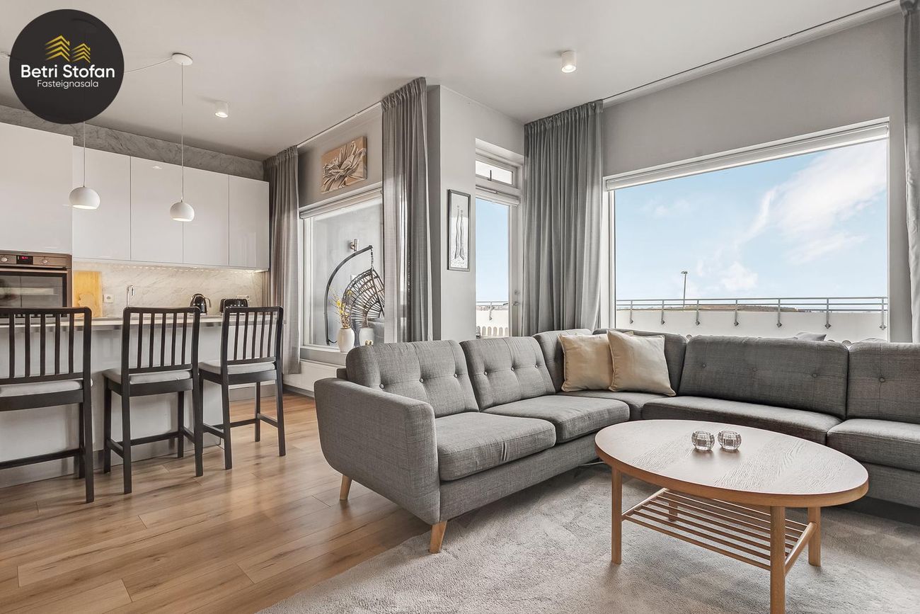 Holtsvegur 25 23-25 - 0203, 210 Garðabær