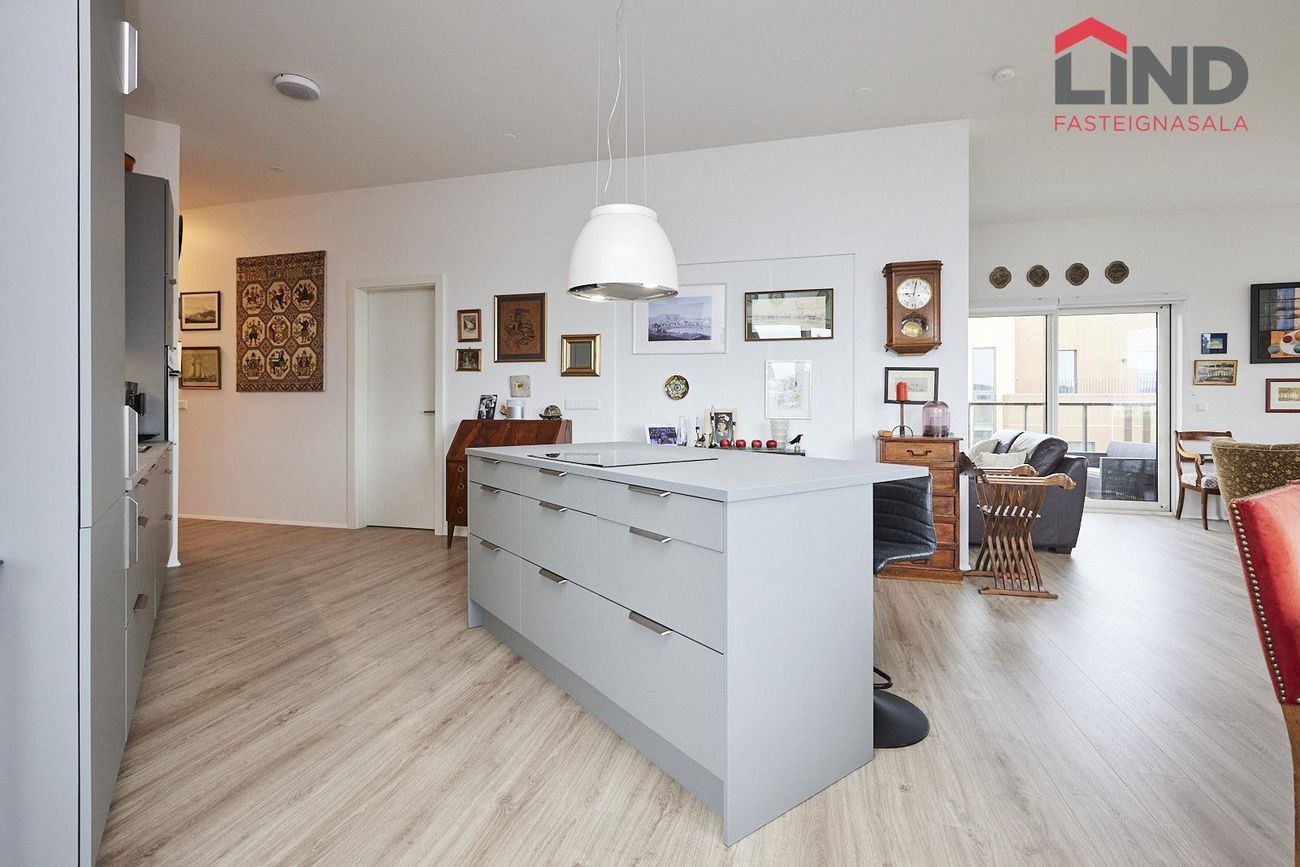 Sunnusmári 23, 201 Kópavogur