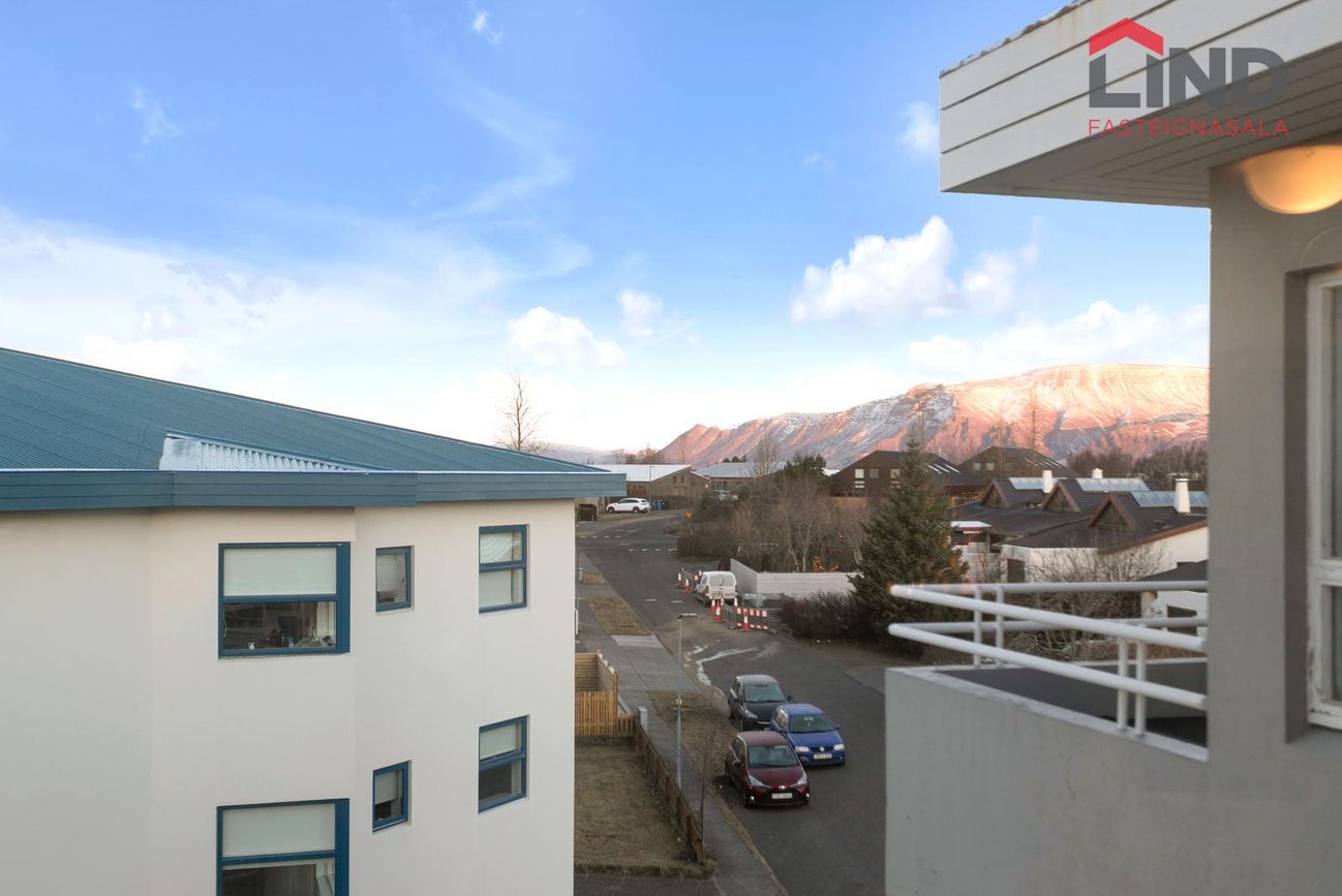 Jöklafold 43, 112 Reykjavík