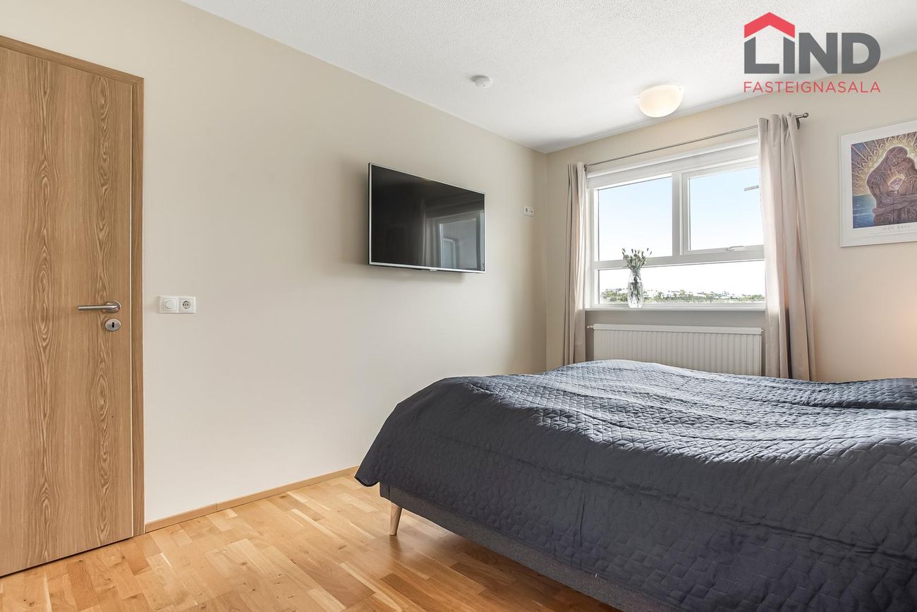 Jöklafold 43, 112 Reykjavík