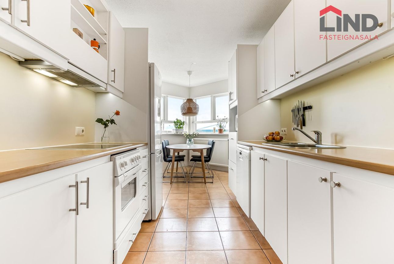 Jöklafold 43, 112 Reykjavík