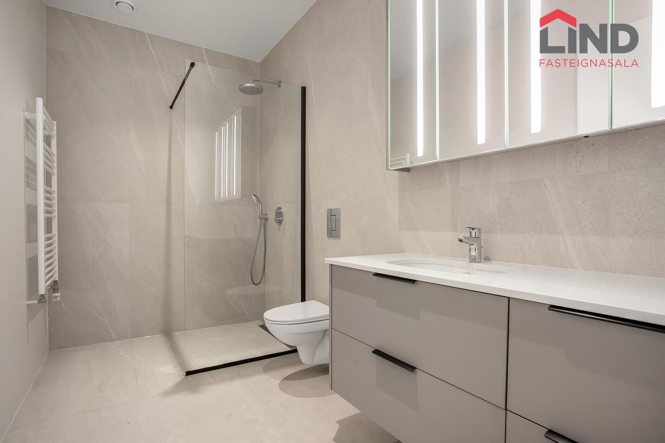 Áshamar 50 - 0308, 221 Hafnarfjörður