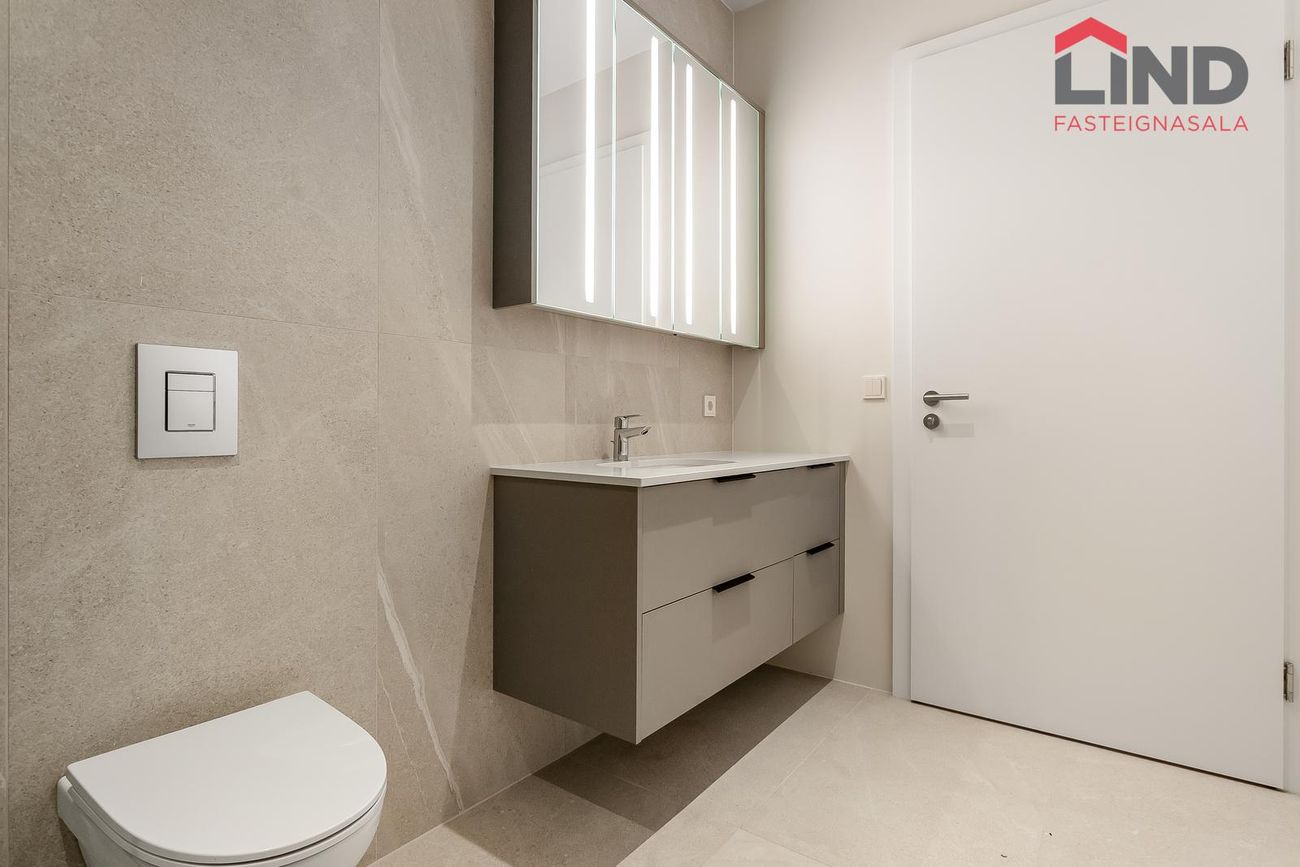 Áshamar 50 - 0308, 221 Hafnarfjörður