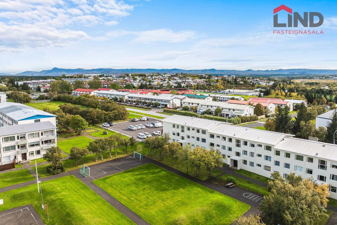 Rofabær 31, 110 Reykjavík