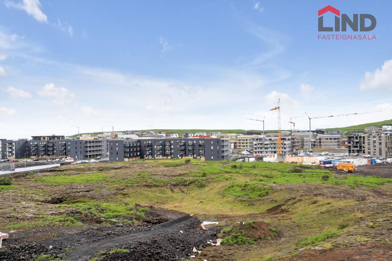Hringhamar 35, 221 Hafnarfjörður
