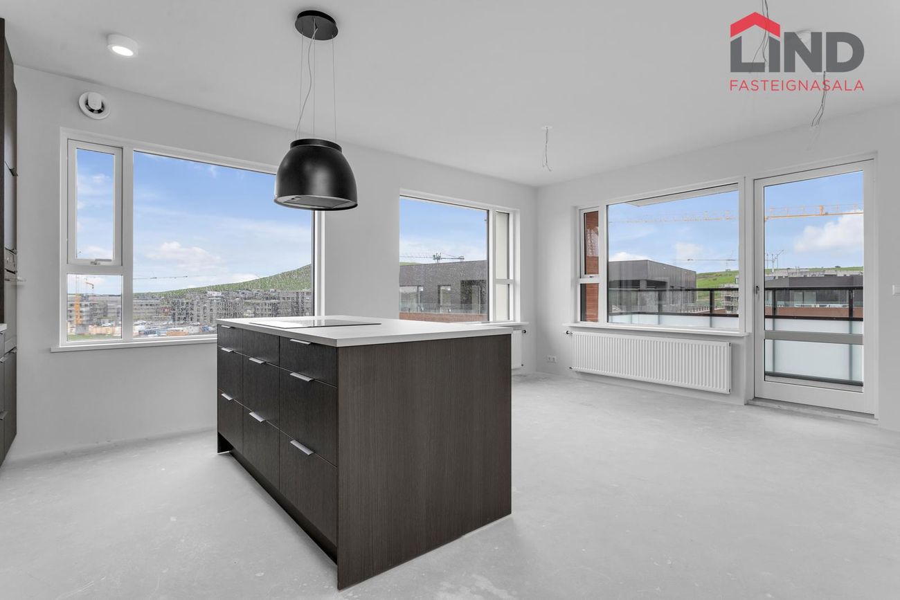 Hringhamar 35, 221 Hafnarfjörður