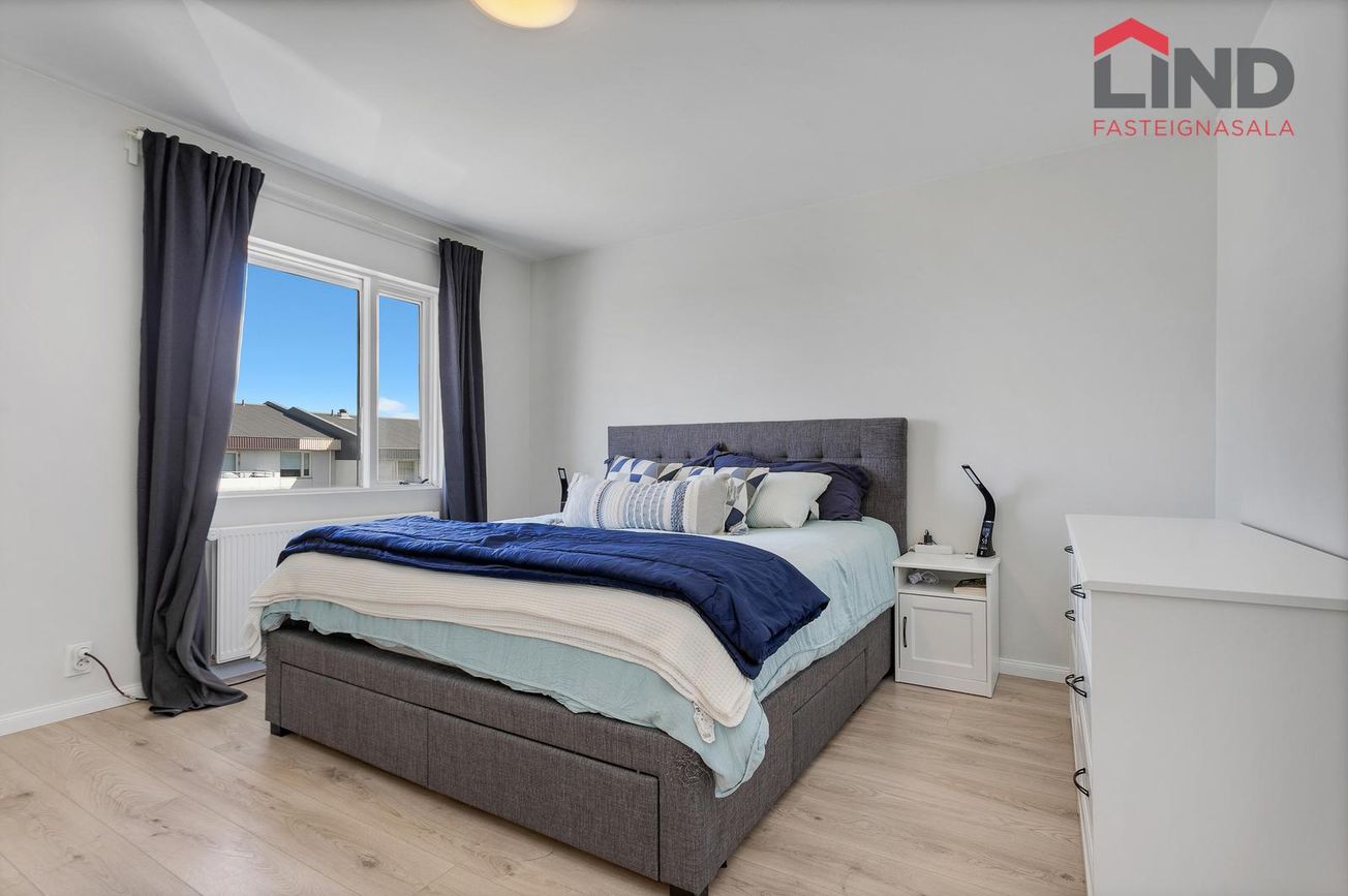 Skógarbraut 921, 262 Reykjanesbær
