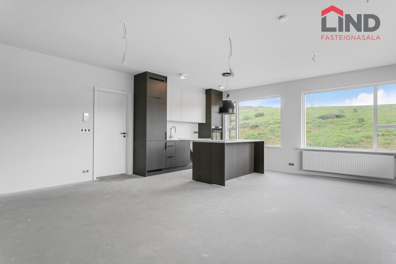 Hringhamar 37 - 0203, 221 Hafnarfjörður