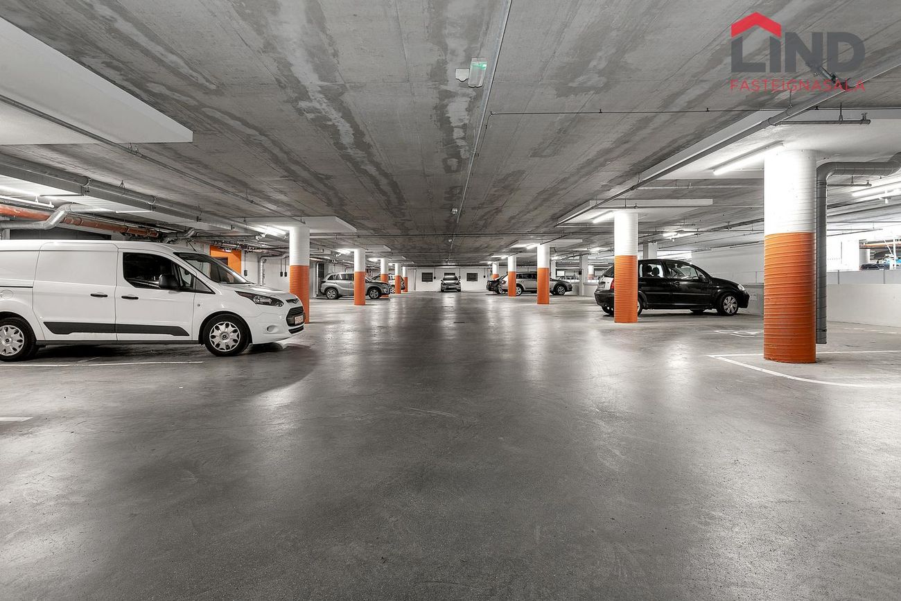 Valshlíð 10, 102 Reykjavík