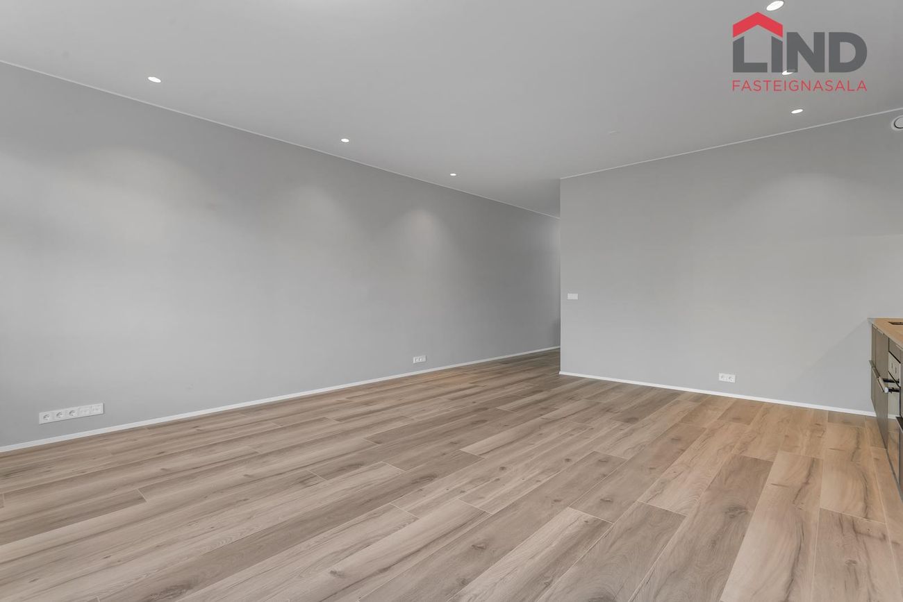 Valshlíð 10, 102 Reykjavík