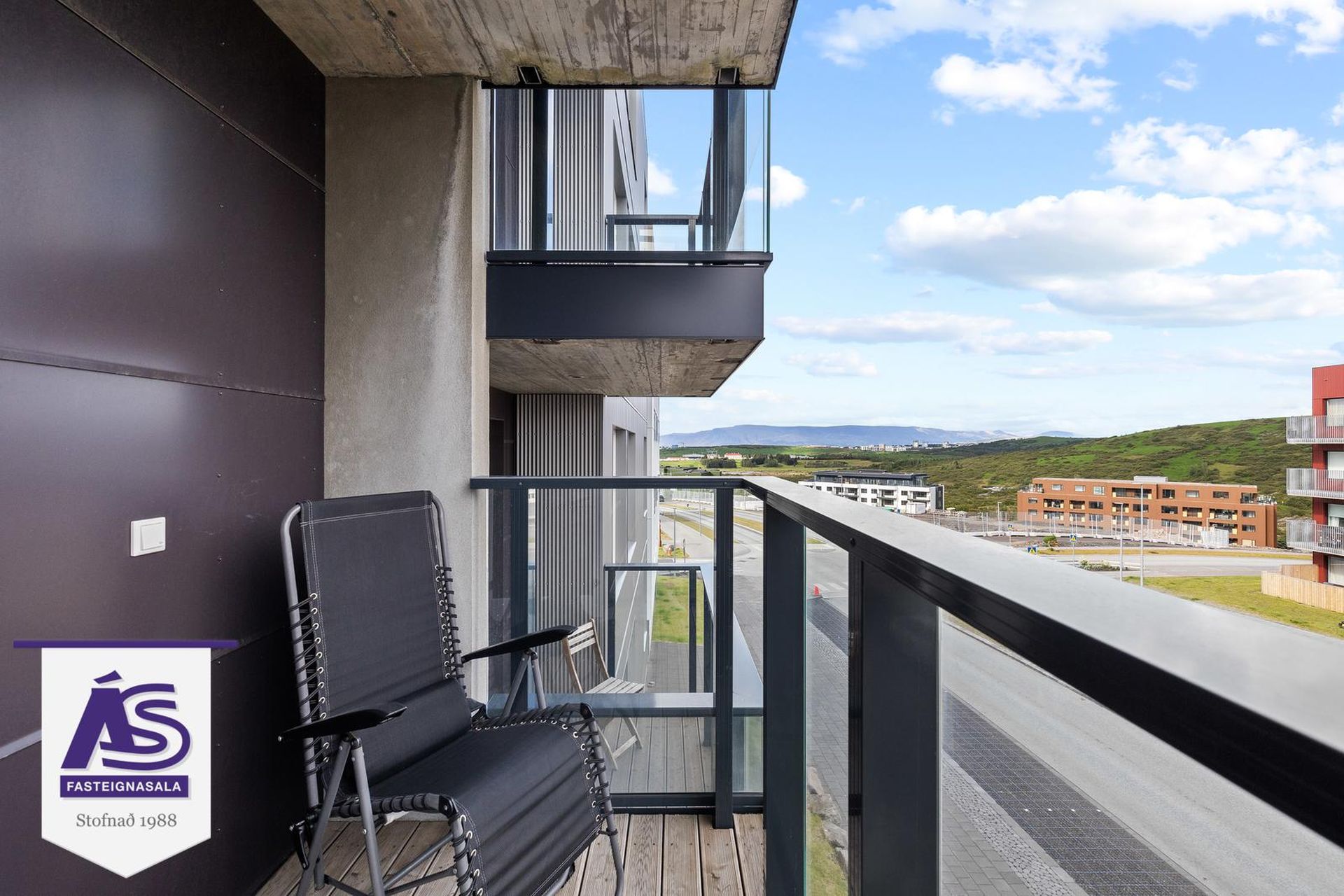 Vinastræti 8 - 0205, 210 Garðabær